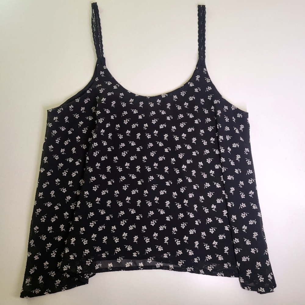 Forever 21 Floral Flowy Tank Top